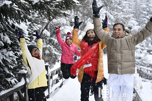 中國雪鄉今冬首場大雪如約而至 降雪已近30公分