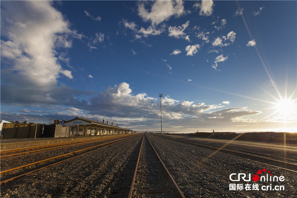 图片默认标题_fororder_【静谧】中铁二院-- 杨俐俐--由中铁二院勘察设计的埃塞俄比亚第一条现代化铁路亚吉铁路的OAMARU火车站