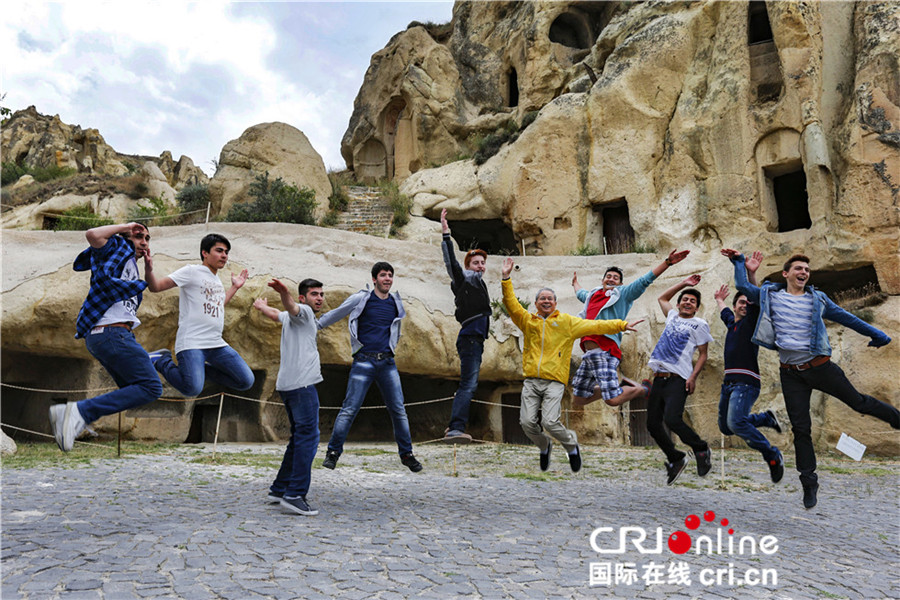 图片默认标题_fororder_共舞