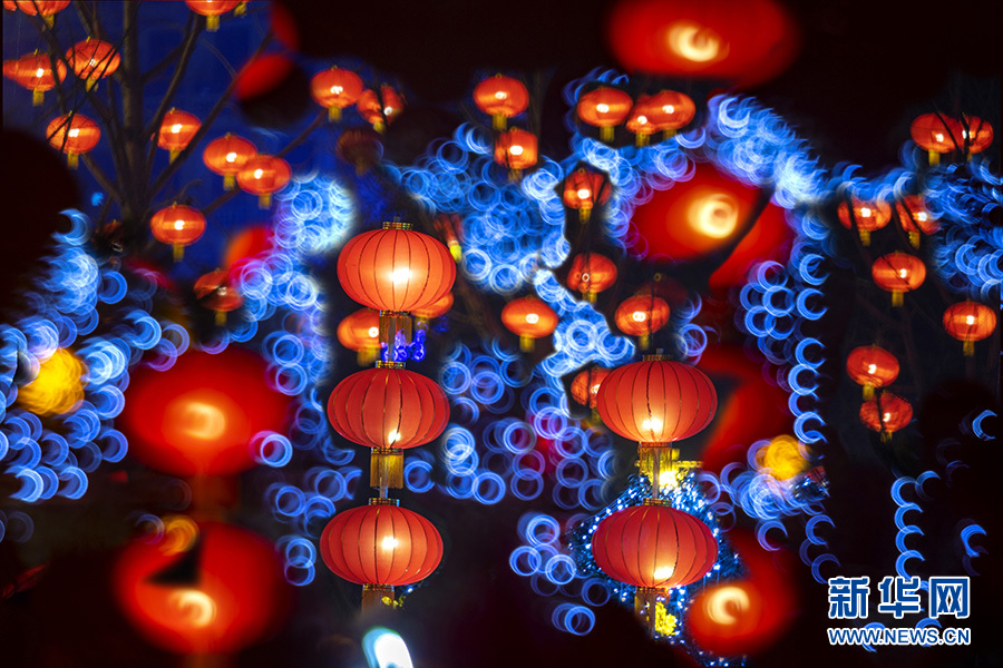 重慶北碚燈籠高挂染紅粧 張燈結綵喜迎春