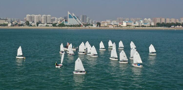 2020“一带一路”国际帆船赛（中国北海站）OP帆船邀请赛在北海收官