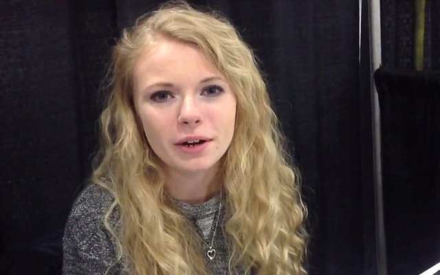 美国首届末日攻略大会 地堡战车枪械一应俱全 美国首届末日攻略大会 地堡战车枪械一应俱全