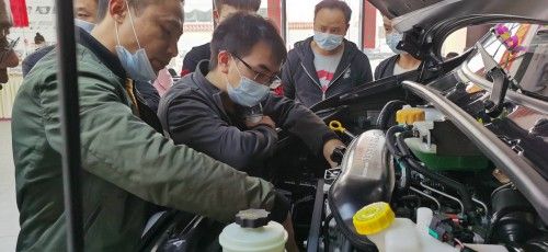 2021款东风御风重庆正式上市 现场掀团购热潮