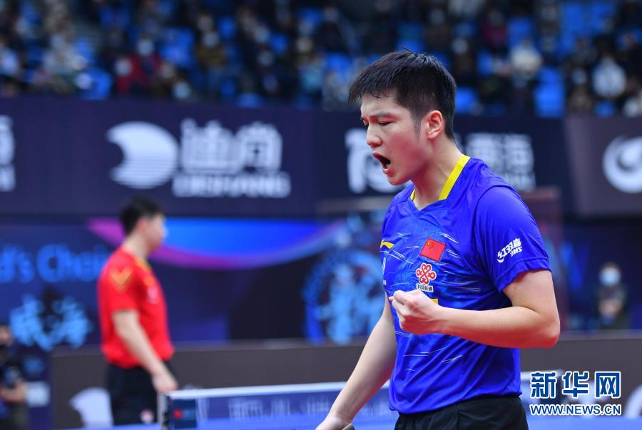 乒乓球男子世界杯：樊振东夺冠 马龙获亚军