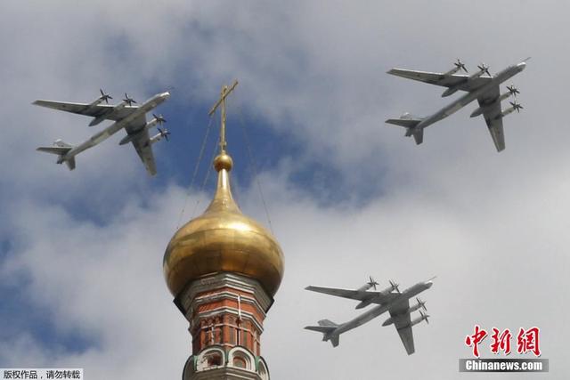 俄罗斯空军参加胜利日阅兵彩排