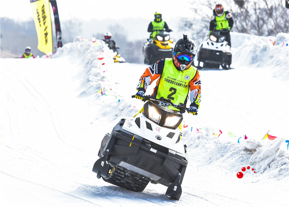 图片默认标题_fororder_《雪中竞速》 承德 张瞬晗 15930159121 (4)