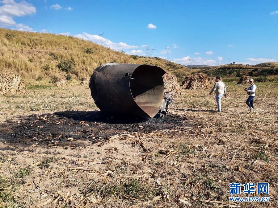 墨西哥西北部油罐车爆炸致12人死亡