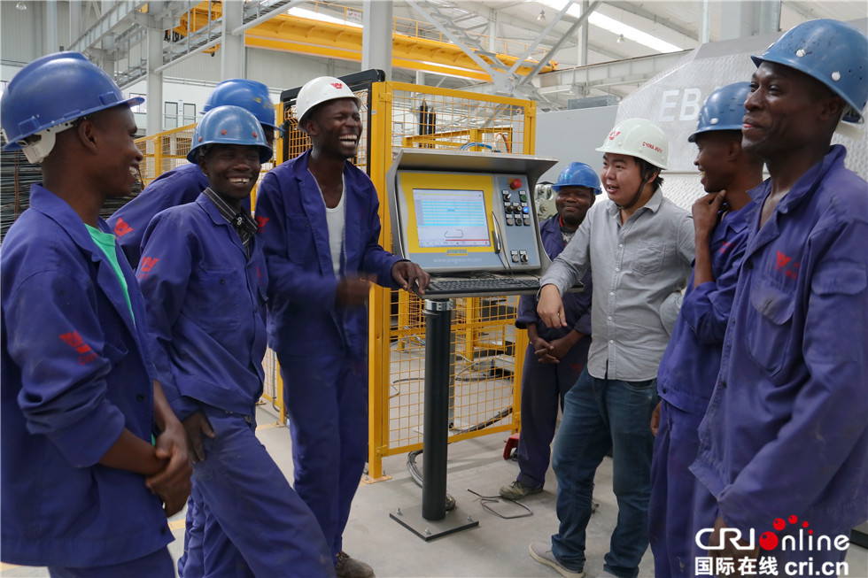 图片默认标题_fororder_【摄影作品】交流 （摄影： 习诗凡  中国武夷员工）