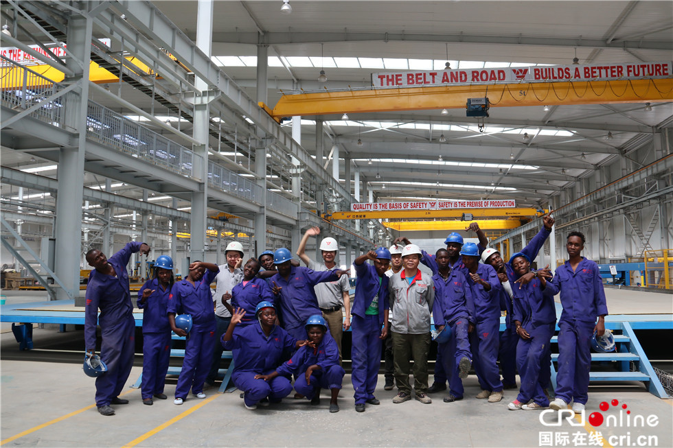 图片默认标题_fororder_【摄影作品】我们 （摄影： 习诗凡  中国武夷员工）