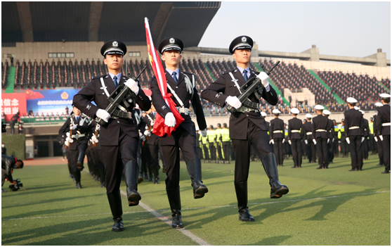 宇通護航全國交警系統實戰大練兵比武競賽 軍警産品實力亮相