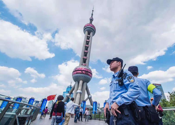 上海百名“最牛警察”出炉 最年轻的25岁