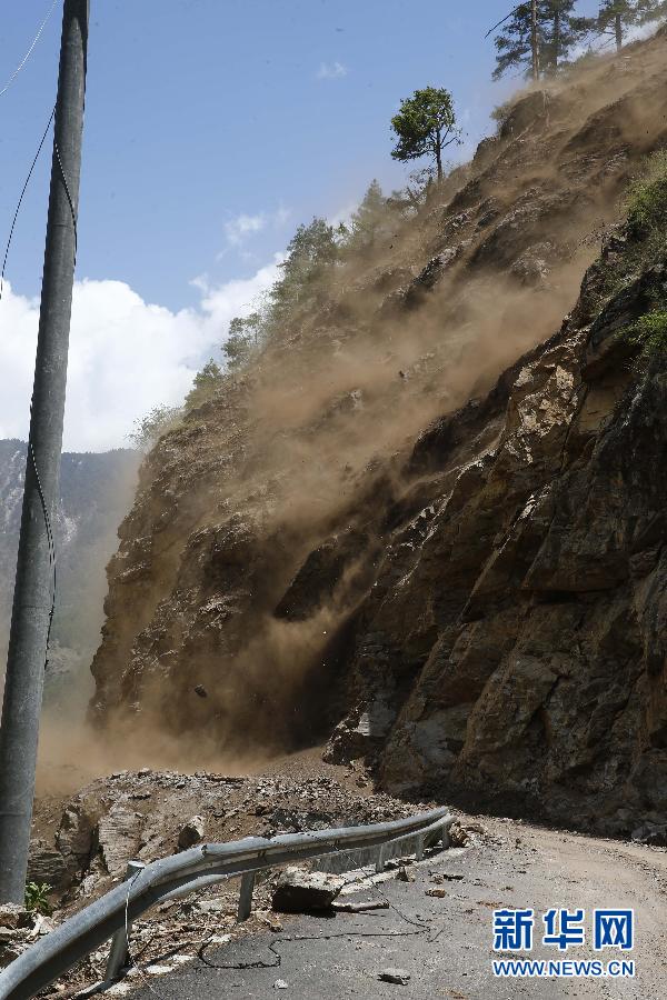 尼泊爾發生7.5級強震 西藏吉隆震感明顯