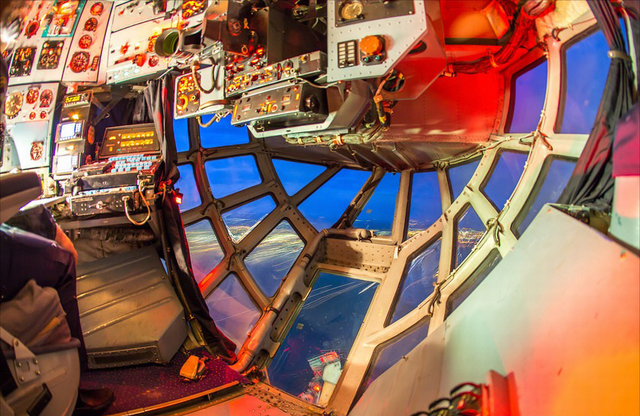 伊尔76领航员驾驶室超美视角