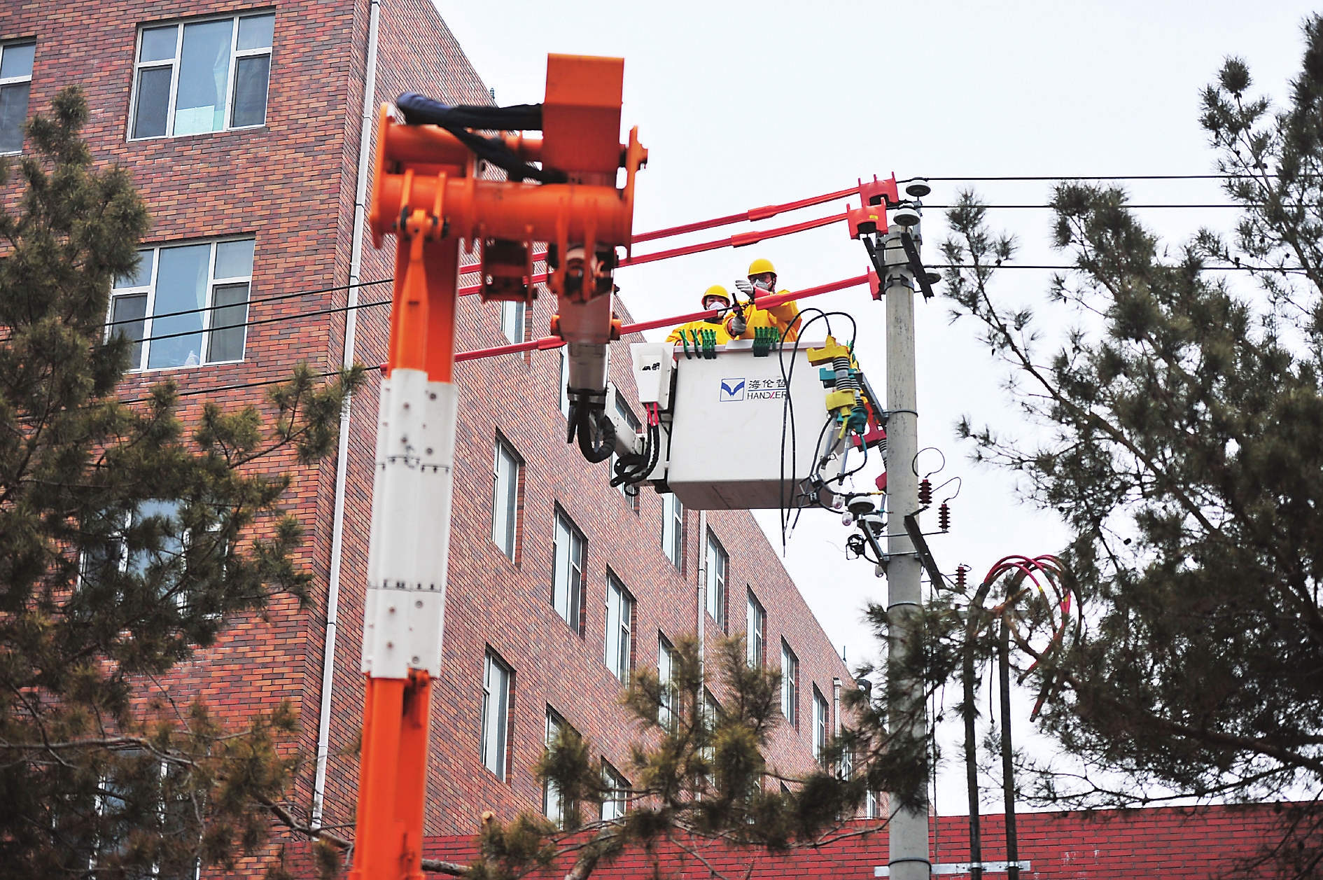 國網長春供電公司主動開展用電服務