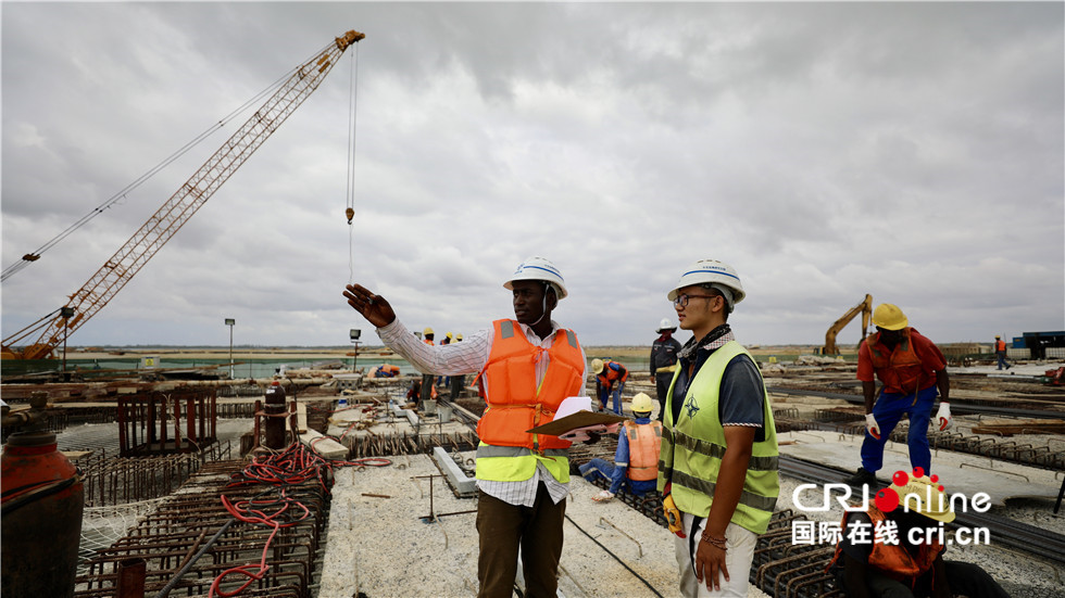 图片默认标题_fororder_2019-03-23 中国交建肯尼亚拉穆港项目6