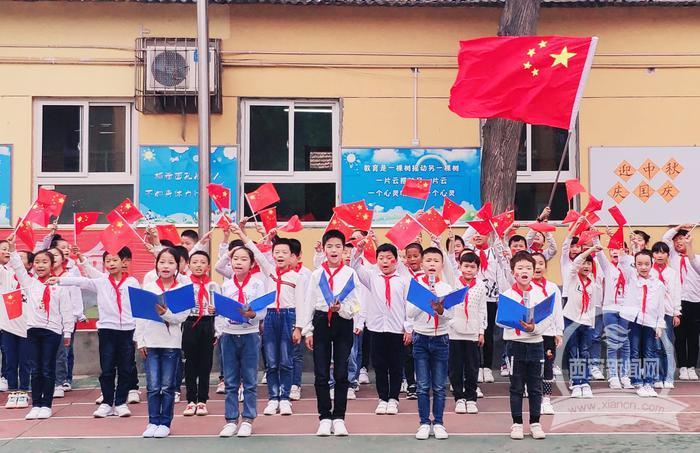 思政練兵 立德樹人 浐灞絲路學校“名校+”教育聯合體開展思政課教師大練兵暨紅色教育實踐活動