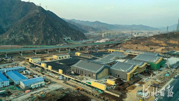 河北张家口：崇礼客运枢纽工程进入尾声