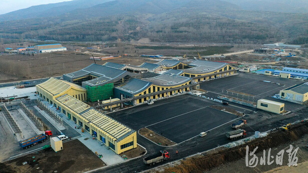 河北张家口：崇礼客运枢纽工程进入尾声