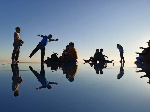 人间美景！上饶灵山“天空之境”开放日 现场游客络绎不绝