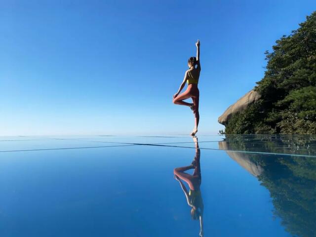 人间美景！上饶灵山“天空之境”开放日 现场游客络绎不绝