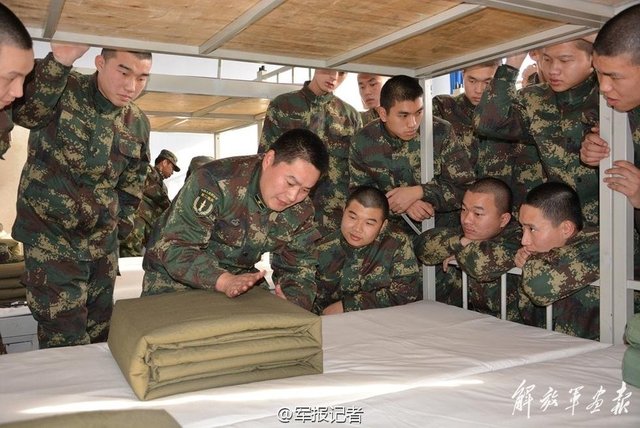 軍媒發佈第二炮兵震撼徵兵廣告