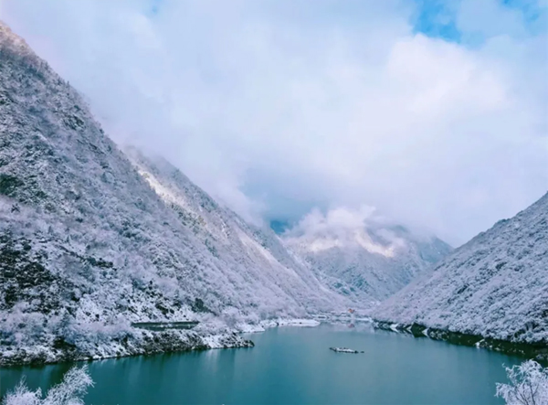 松坪沟雪景图片