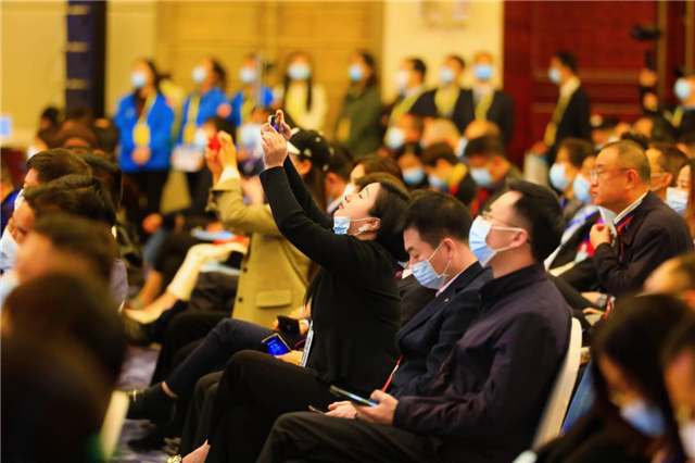 第二十屆華僑華人創業發展洽談會在武漢開幕