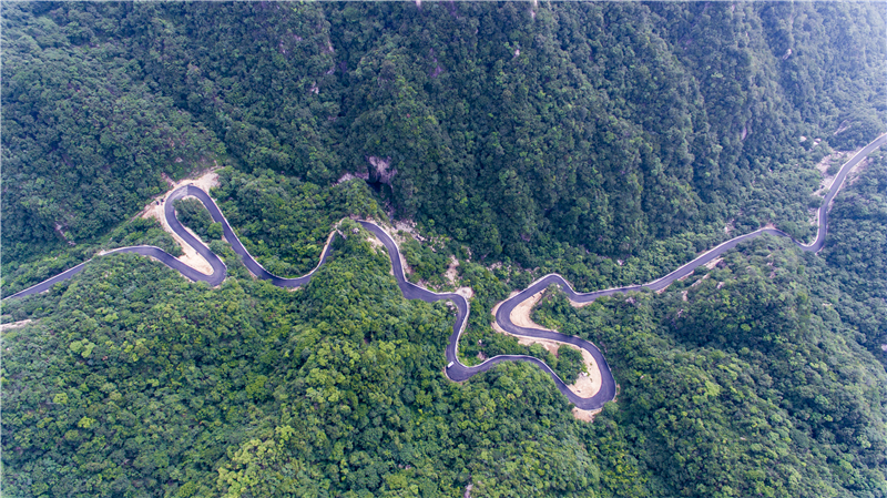 【Hello，河南！】平頂山市魯山縣：紀檢護航下的山間公路成了“網紅”打卡地