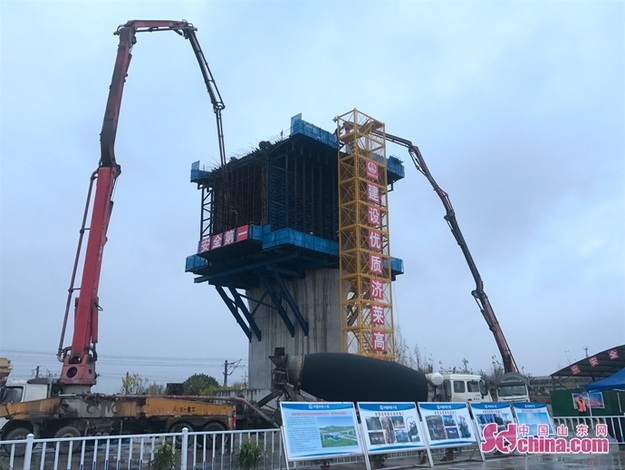 濟萊高鐵跨膠濟鐵路轉體橋11月19日開始澆築