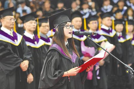 首批赴臺(tái)讀本科陸生將畢業(yè) 沒(méi)健保4年不敢上醫(yī)院