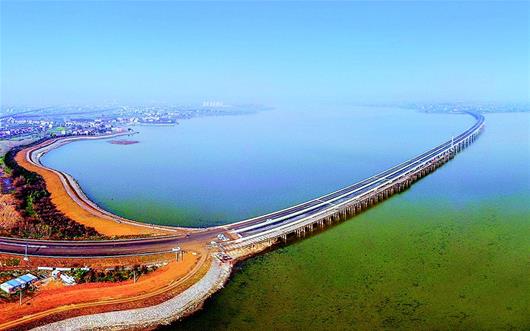 318国道荆州段改扩建工程年底通车