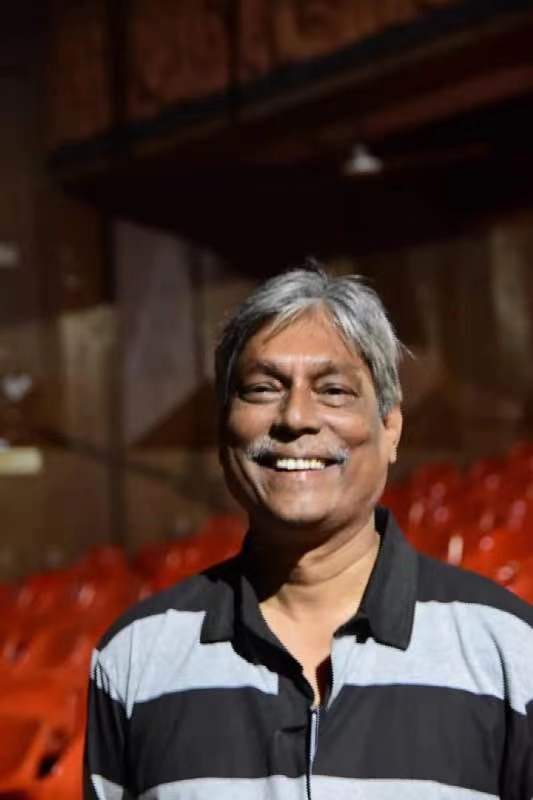 কফিহাউসের আড্ডা: আইনজীবী ও সমাজসেবক ইমদাদুল হক মিল্লাতের সঙ্গে আড্ডা