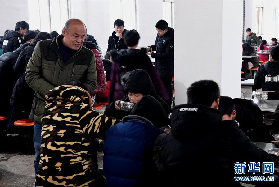 【焦点图-大图】【 移动端-焦点图】【图说1】一家三代“刘老师”的育人情