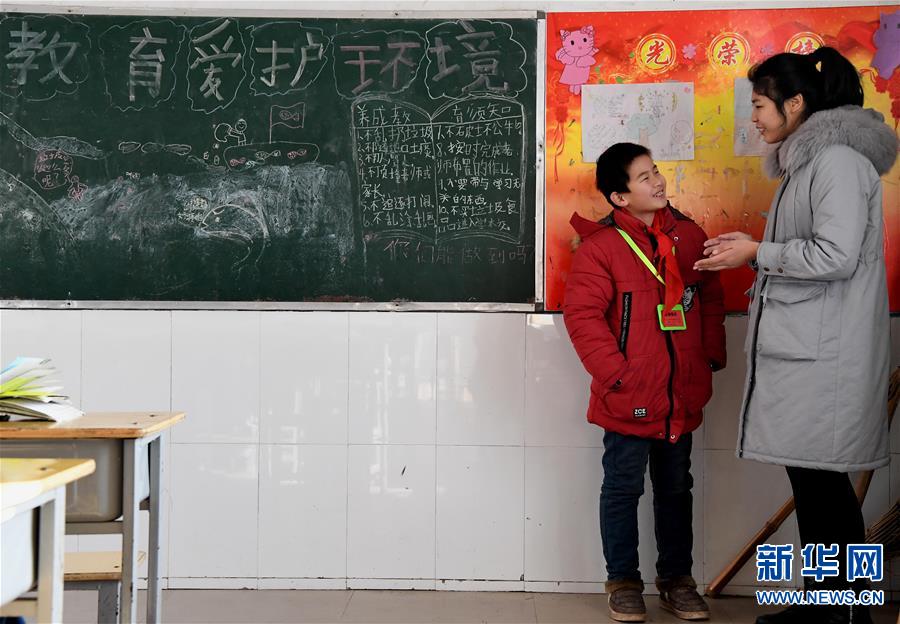 【焦点图-大图】【 移动端-焦点图】【图说1】一家三代“刘老师”的育人情