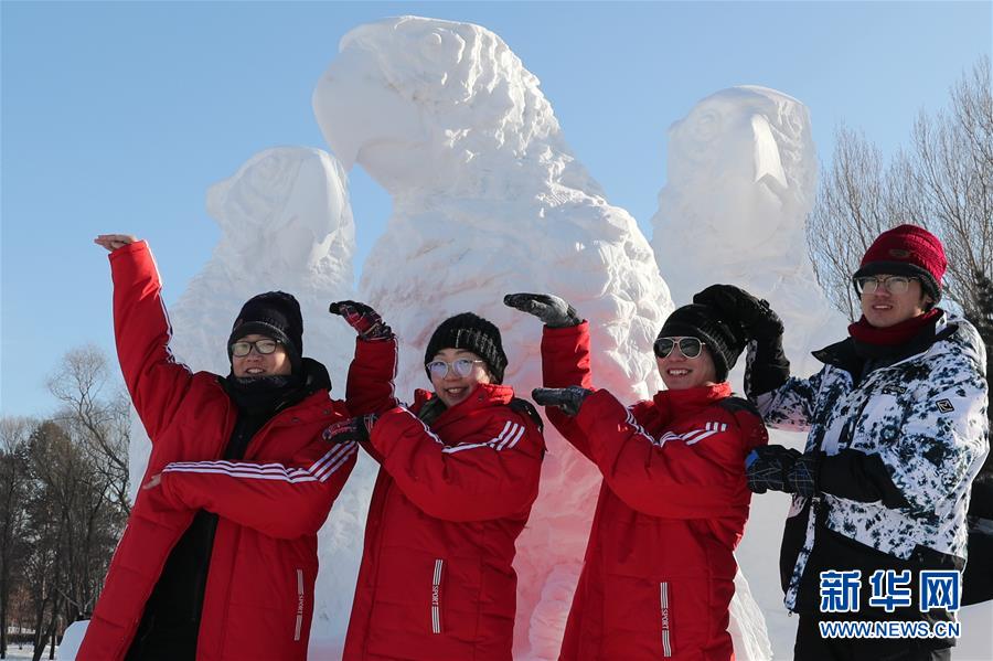 第二十五屆全國雪雕比賽在哈爾濱落幕