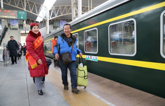 沈鐵吉林客運段打造溫馨舒適旅途環境