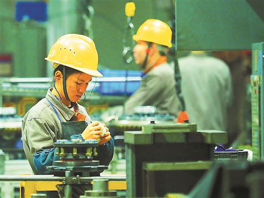 柳州工業奮力衝刺