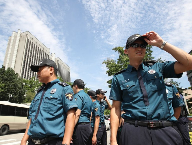 首尔中央地方警察增援兵力部署_fororder_1001