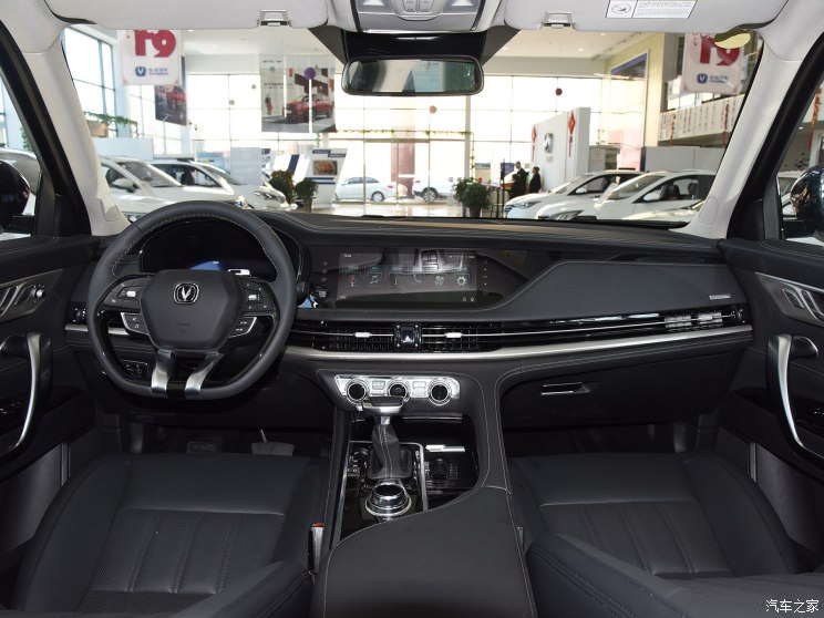 汽车频道【4月3日】【首页汽车资讯列表+要闻列表】整体质感提升 新款长安CS95