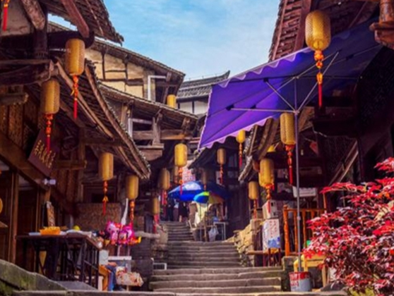 Visit the Ancient Town of Enyang to Experience Different Humanistic Feelings