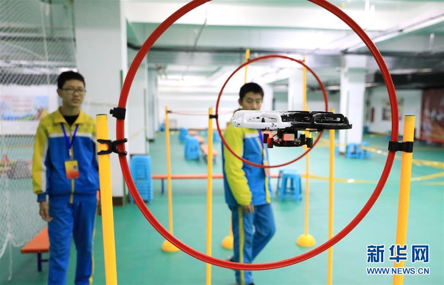 河北石家庄：科技运动会感受科技魅力