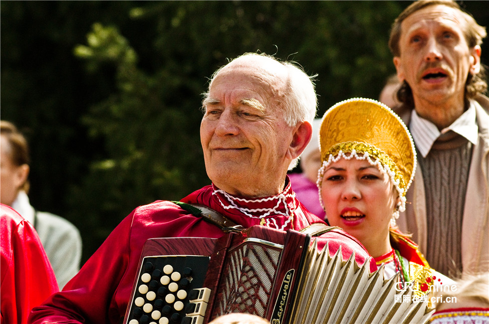 图片默认标题_fororder_哈萨克斯坦  阿拉木图 2009年的东正教复活节 (5)副本