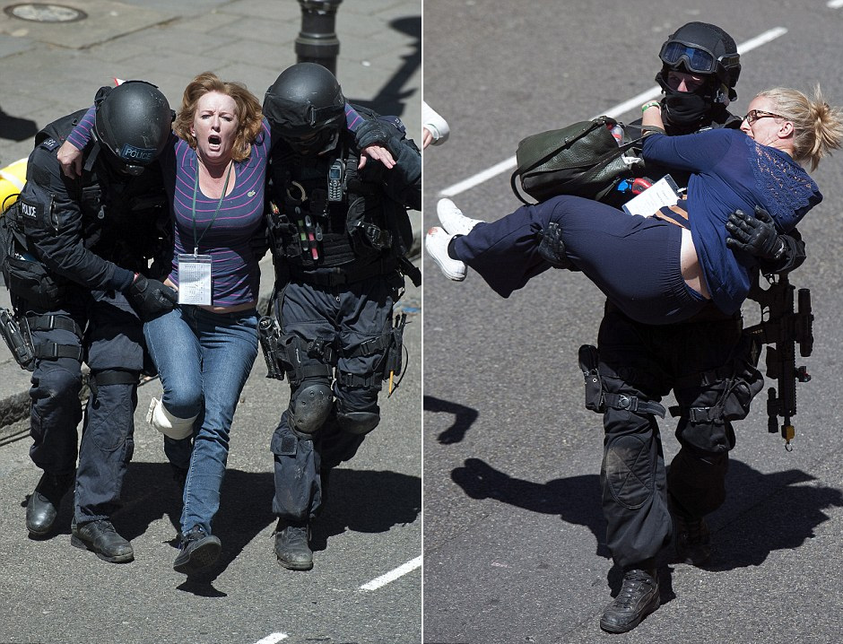 英国举行最大规模反恐演习 群众"受伤"场景逼真