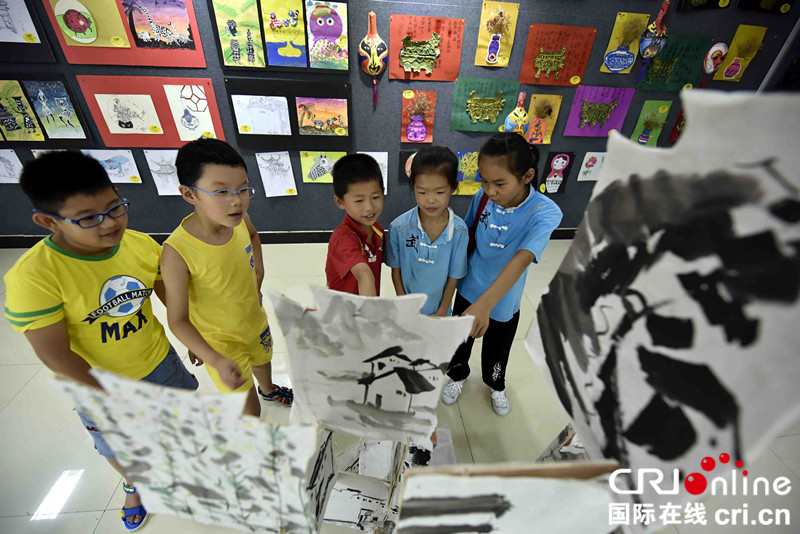 山东临沂郯城展览学生“暑假艺术作业”_fororder__DSC2697_副本