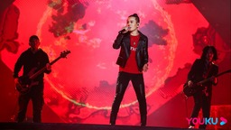 《宇宙打歌中心》面孔乐队上演新歌舞台 隔壁老樊现场即兴创作惊艳众人