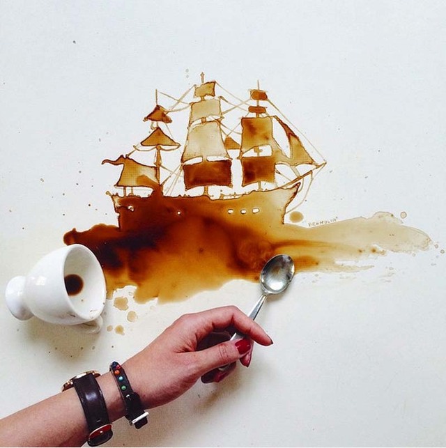 咖啡洒了不慌忙 意大利女艺术家用污渍作画