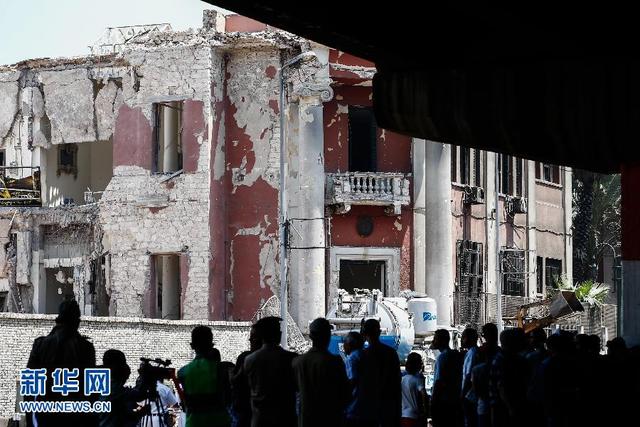 意大利驻埃及开罗领馆外爆炸致1死7伤