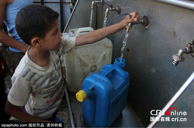 以色列加强封锁 加沙难民营饮用水极度缺乏