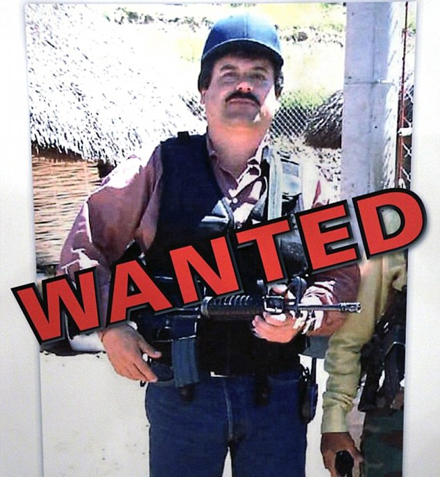 墨西哥警察遭电锯割头图片