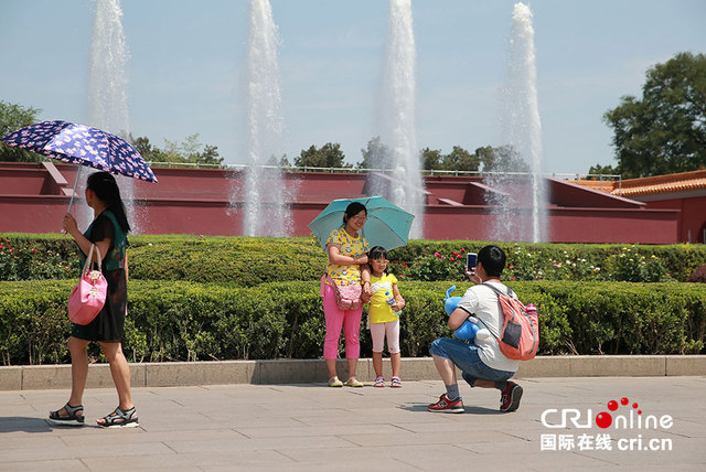 北京今迎39℃高温天气 网友自嘲：撒上孜然可上桌了